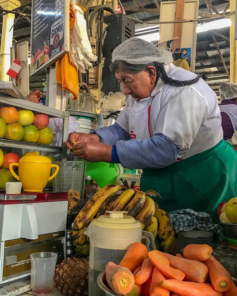 Mercado de San Pedro en Cusco | TreXperience