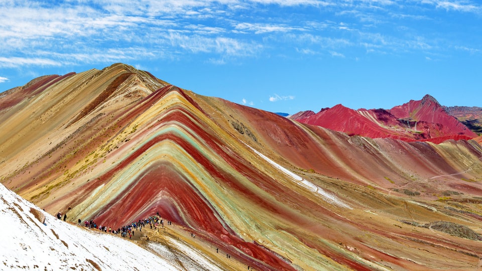 Vinicunca Rainbow Mountain – Peru