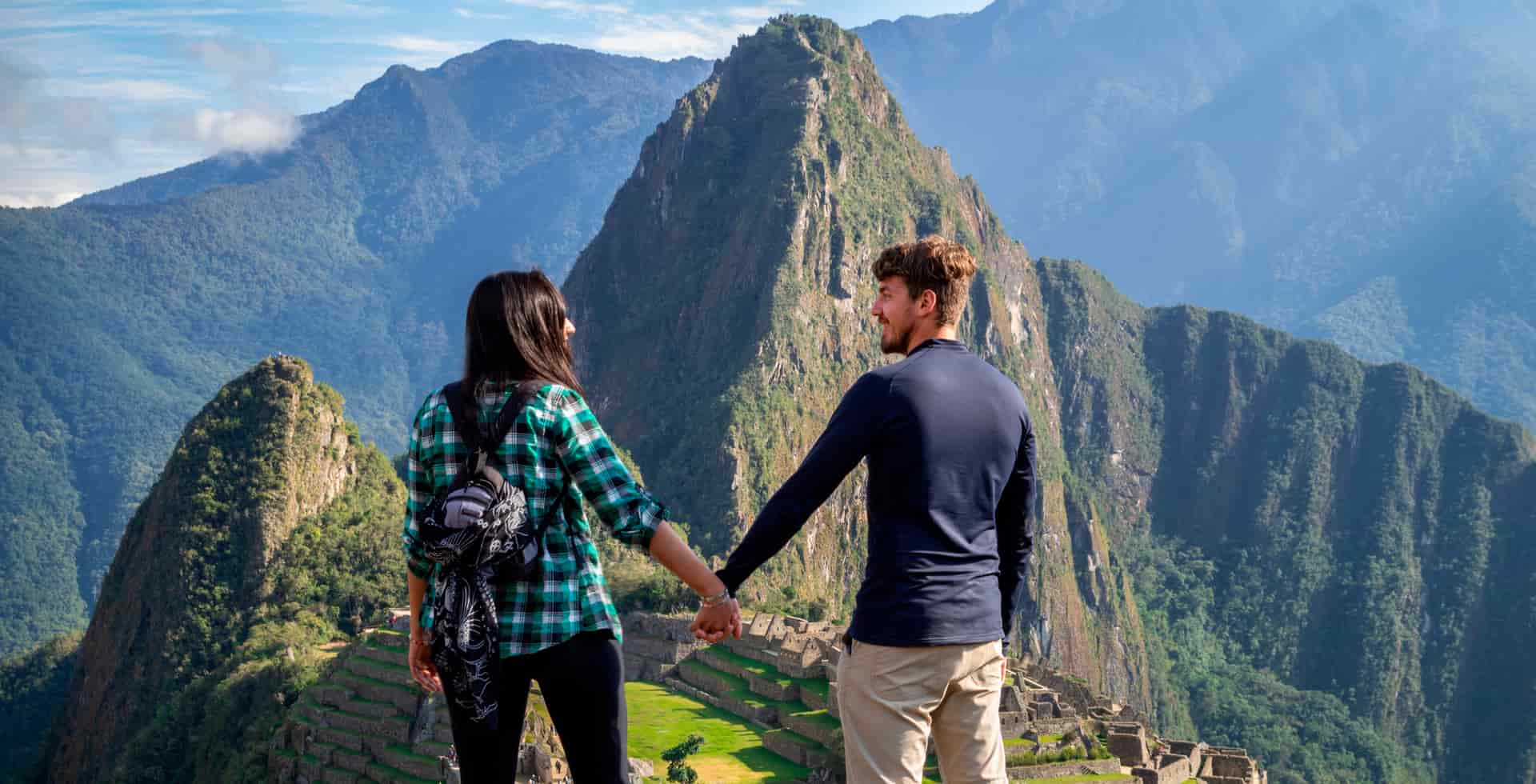 Cusco, Sacred Valley, Machu Picchu + Rainbow Mountain 5 days