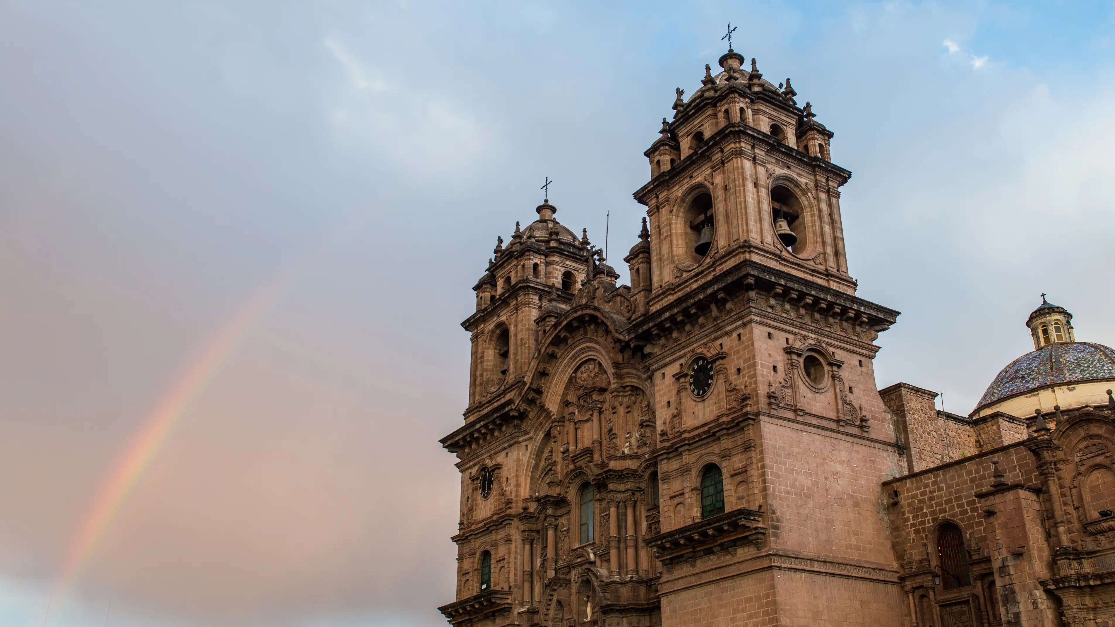 Cusco Cathedral - What to do in Cusco | TreXperience