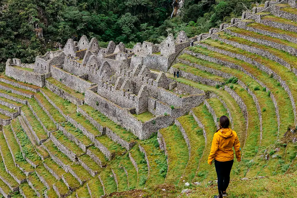 Foto de turista en Winay Wayna Camino Inca Corto