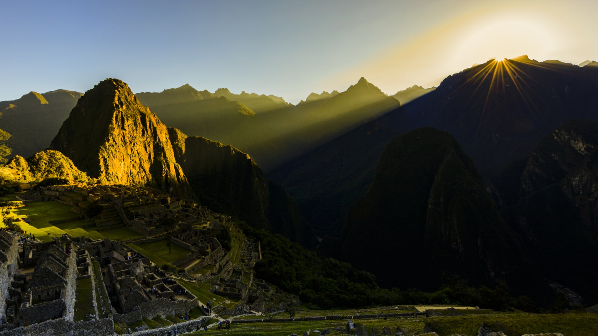 Short Inca Trail to Machu Picchu