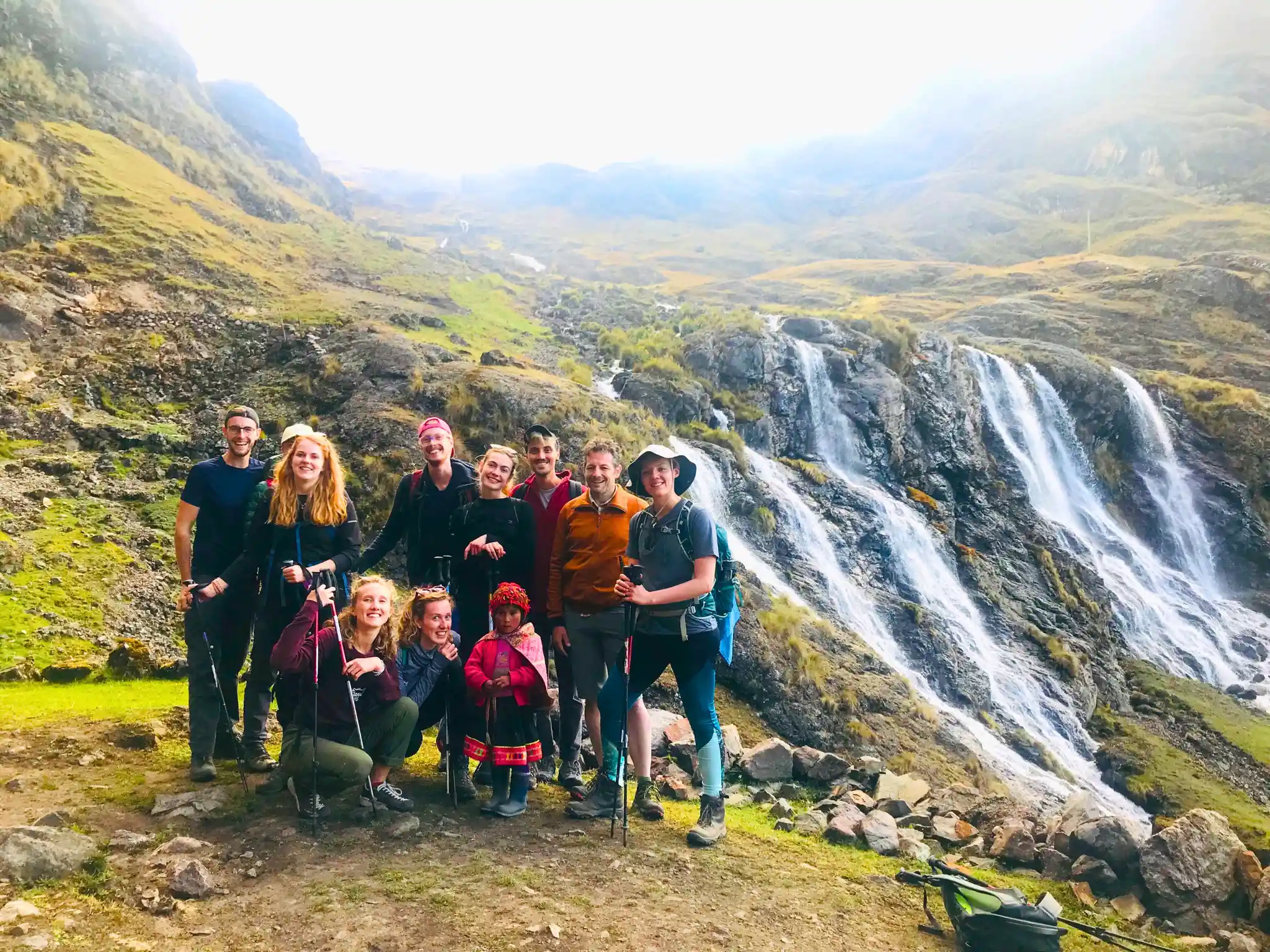 Cascada en el Lares Trek | TreXperience