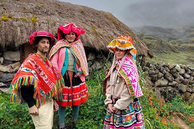 Local Villages - Lares Trek to Machu Picchu