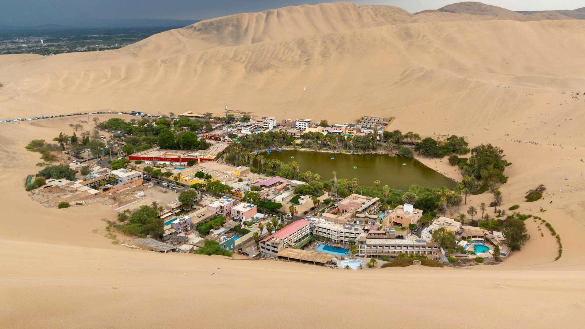 huacachina landscape | TreXperience