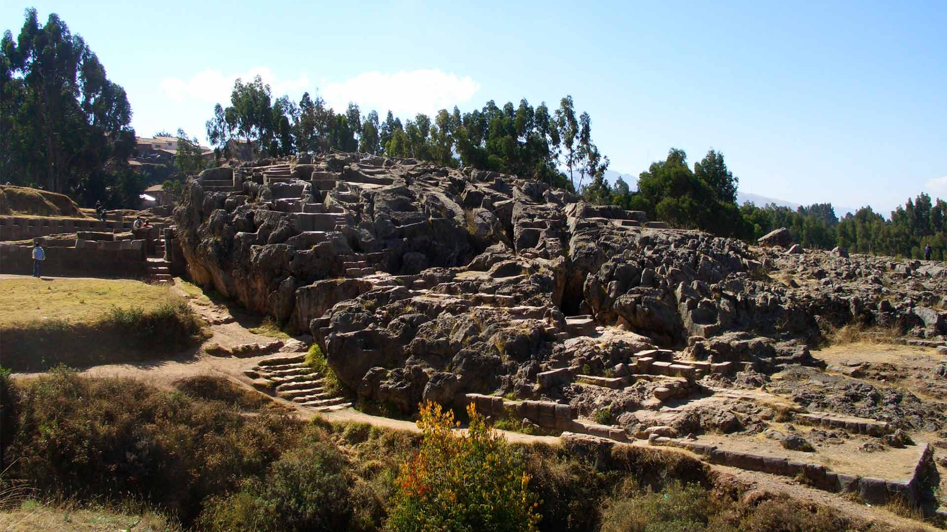 qenqo laberinto inca | TreXperience