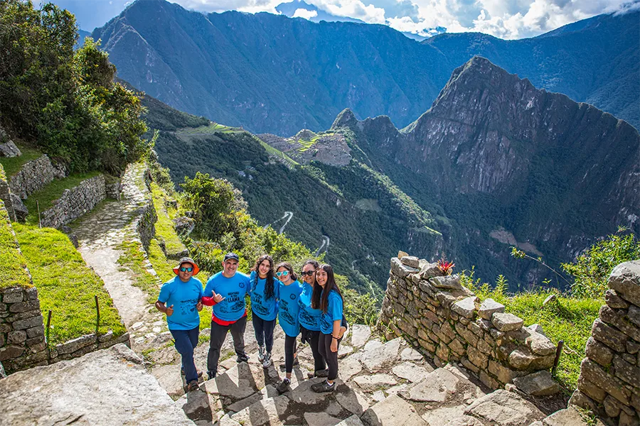 Photo of Tourists from Sungate