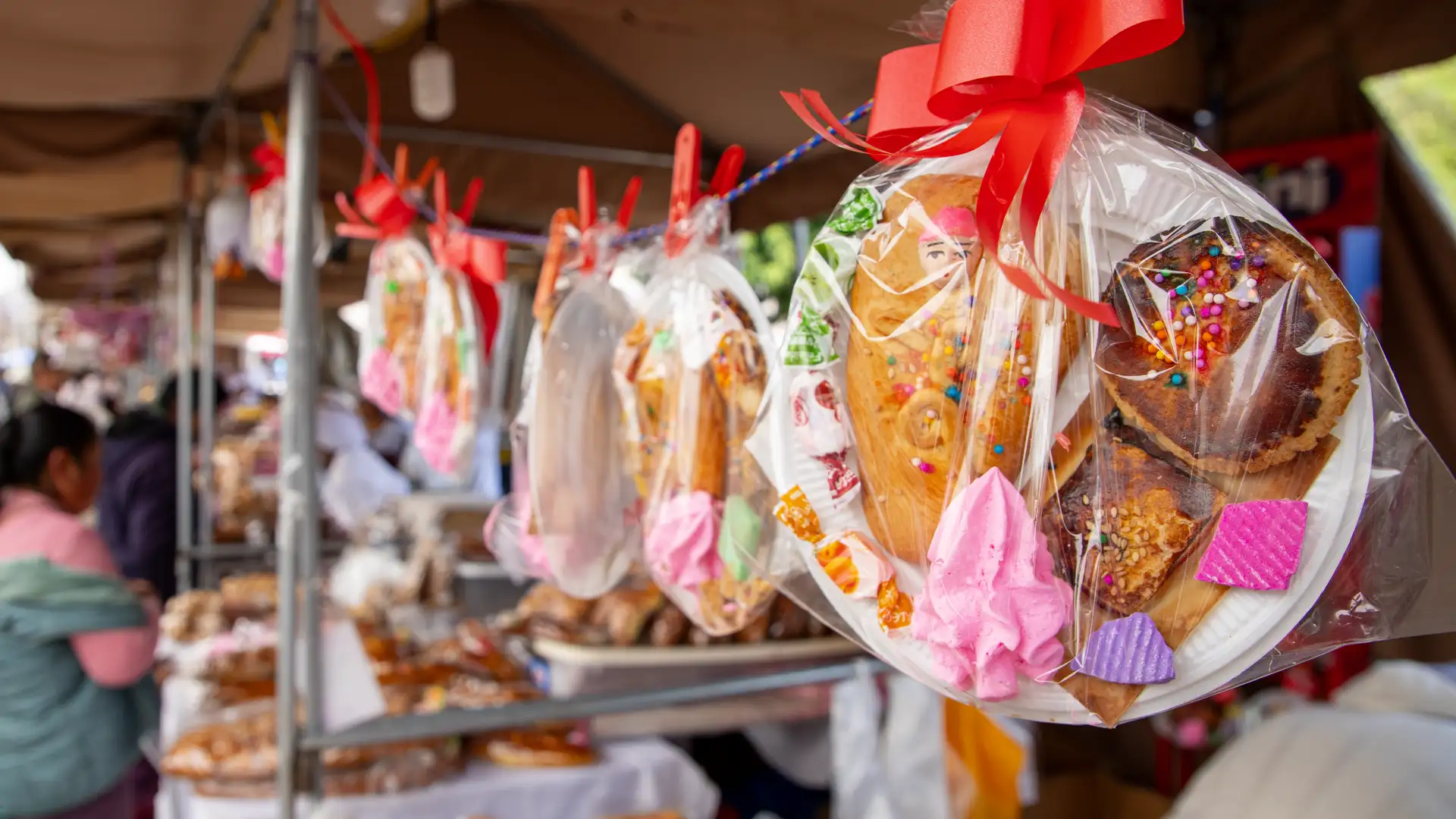 Day of the Dead Peru - Cusco treat altar offering