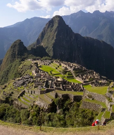 Vista de Machu Picchu- Valle Sagrado + Machu Picchu tour