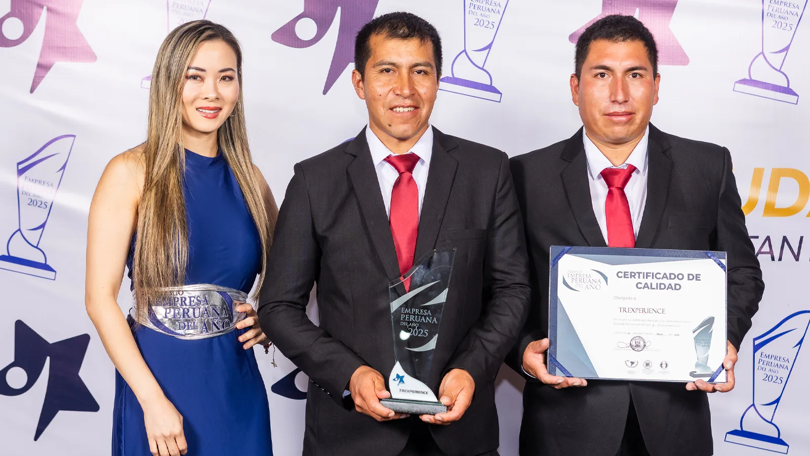 Premiacion Empresa Peruana del Año 2025 | TreXperience