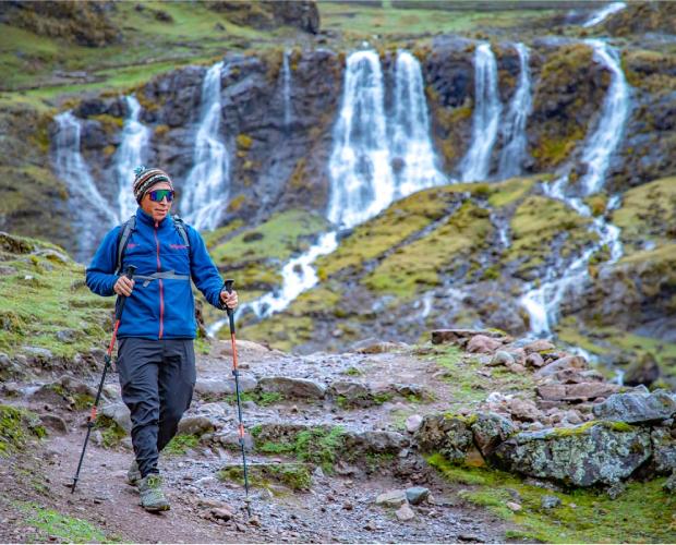 Lares Trek to Machu Picchu 4 Days with Vistadome Train