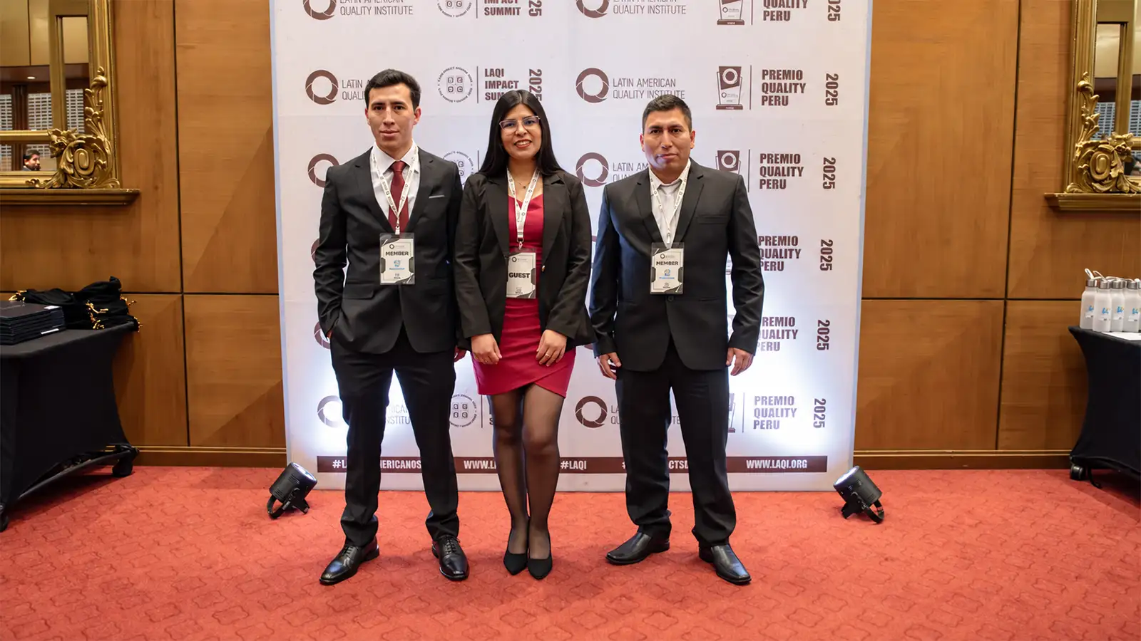 Grupo TreXperience con el premio LAQI 2025 Grupo TreXperience con el premio LAQI 2025