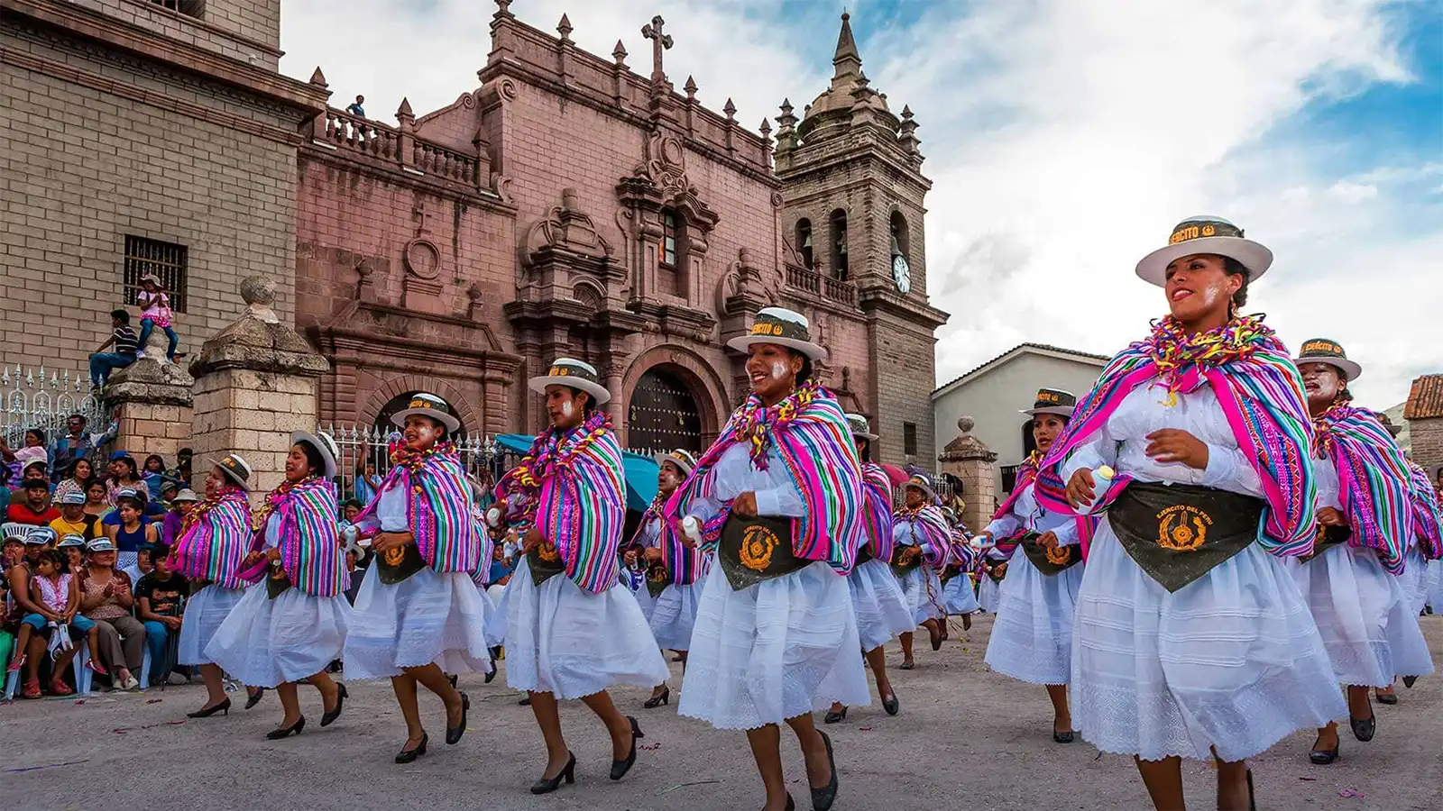 Carnival in Ayacucho | TreXperience