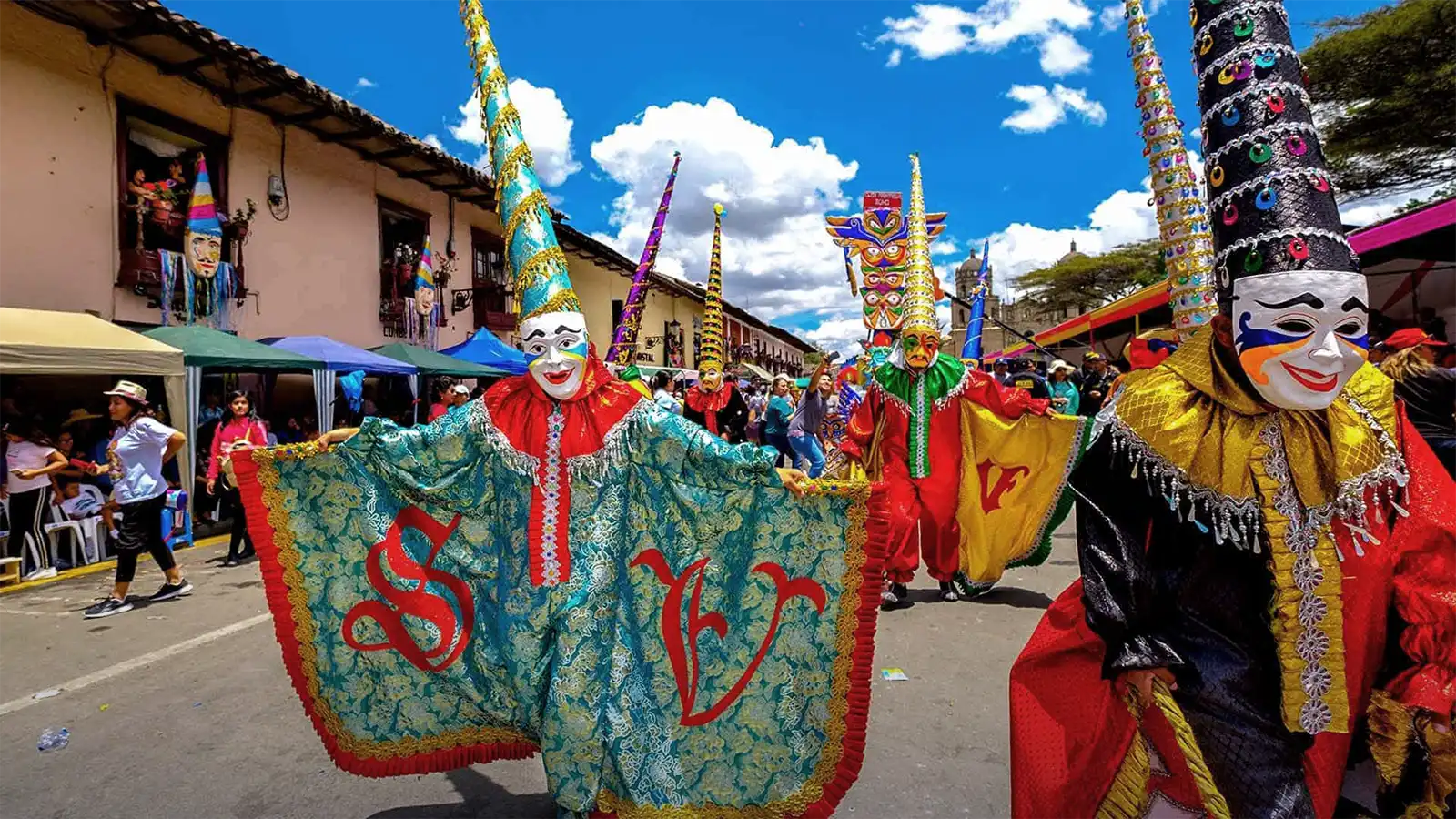 4 Best Destinations to Visit During Carnivals in Peru