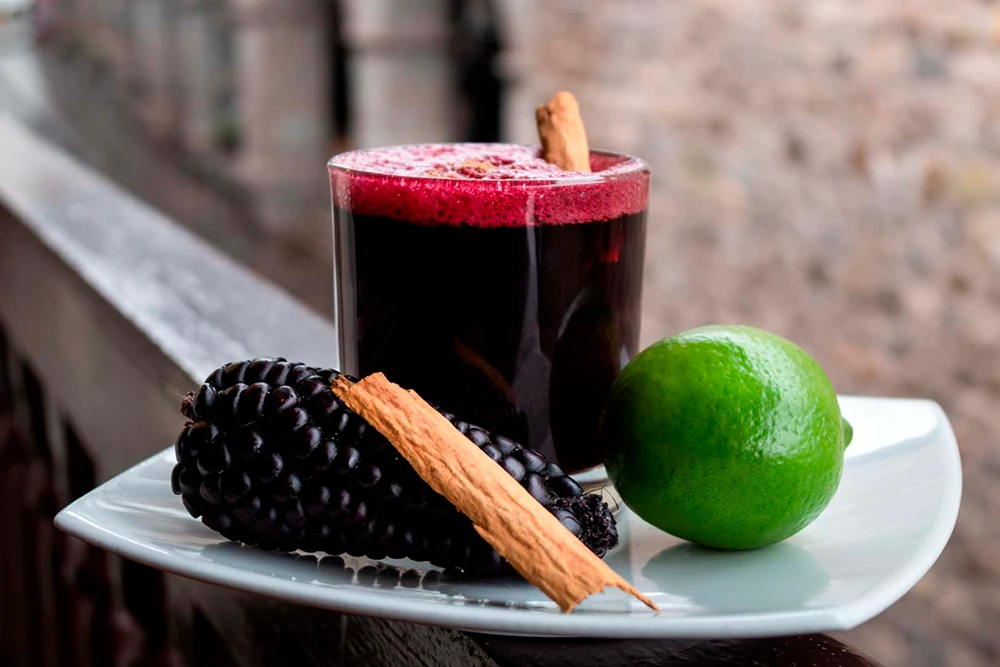 Chicha morada - Peruvian Drinks | TreXperience