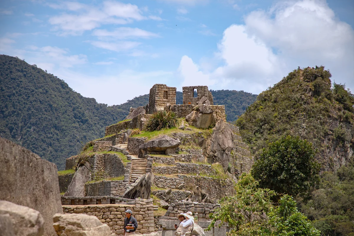 Vista de la Montaña Huchuy Picchu en Machu Picchu Vista de la Montaña Huchuy Picchu en Machu Picchu | TreXperience