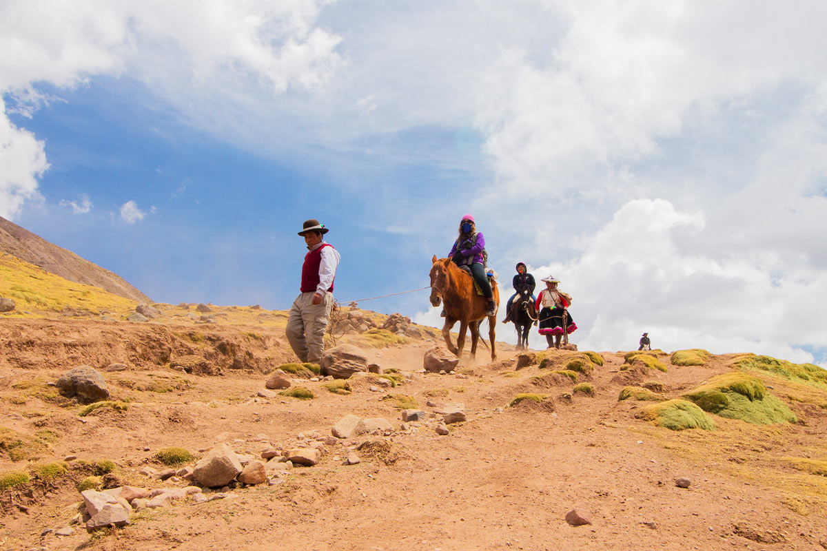como llegar valle rojo cusco | TreXperience