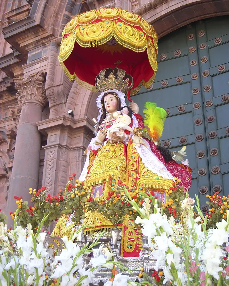 Corpus christi en Cusco Virgen de Belén | TreXperience