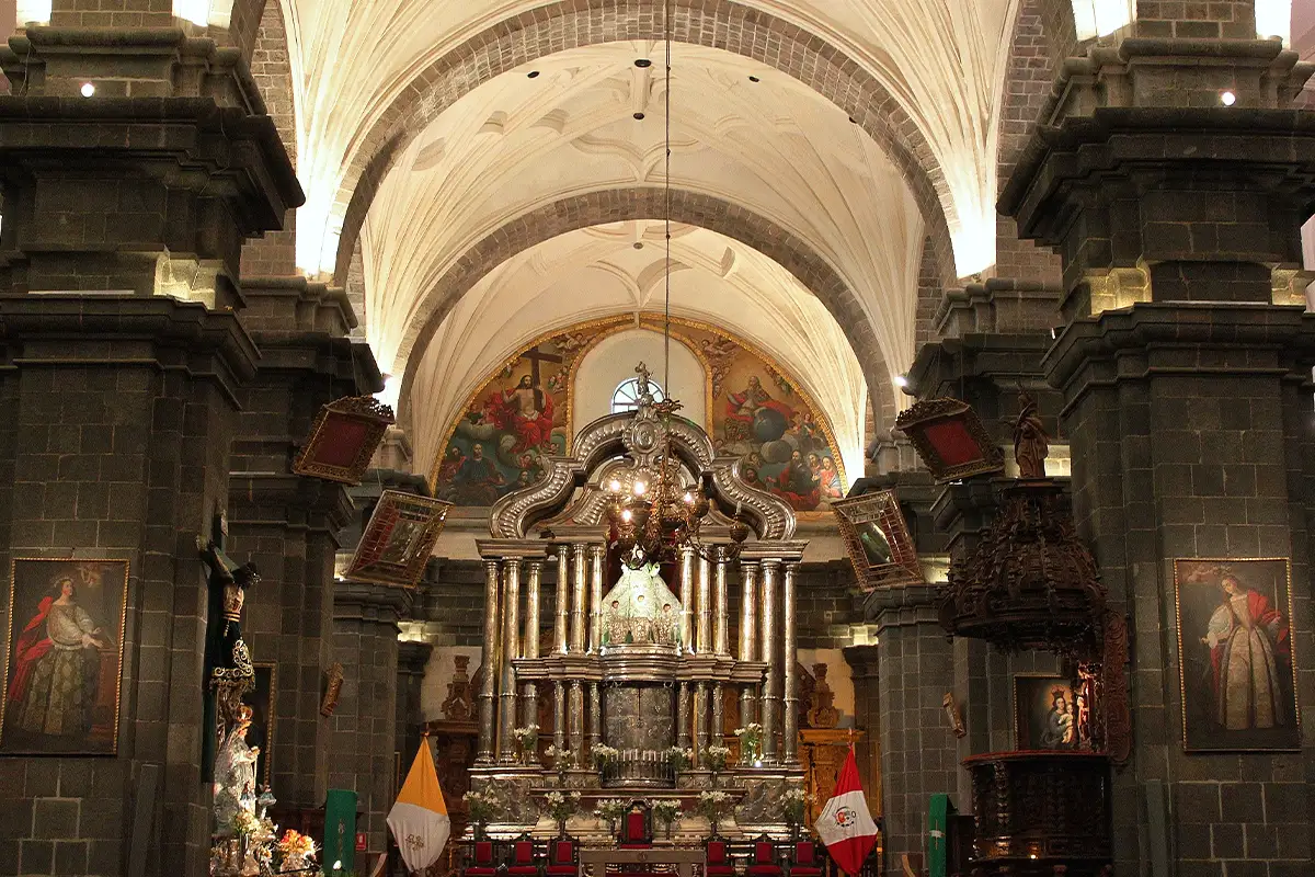 Silver main altar of Cusco Cathedral 