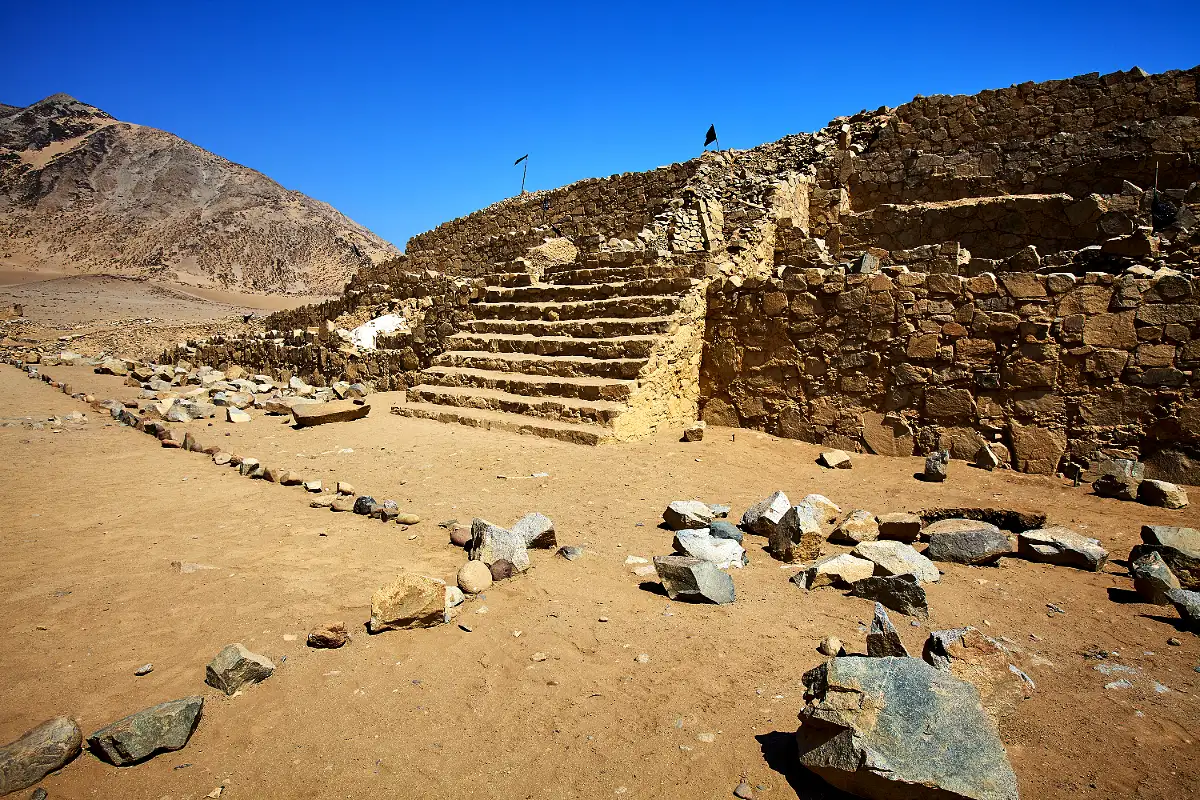 Archaeological Stairway in Caral | TreXperience