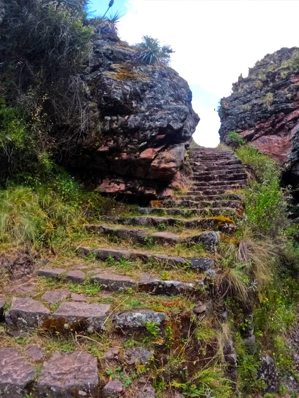 Inca Trail stairways to Huchuy Qosqo Photo of the Inca Trail stairways to Huchuy Qosqo | TreXperience