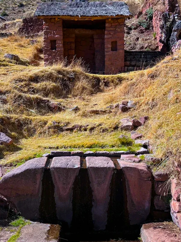 Water Fountain at Huchuy Qosqo Water Fountain at Huchuy Qosqo | TreXperience
