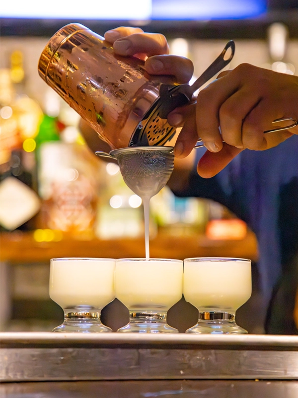 Pisco sour experience Huacachina Pisco sour experience Huacachina | TreXperience