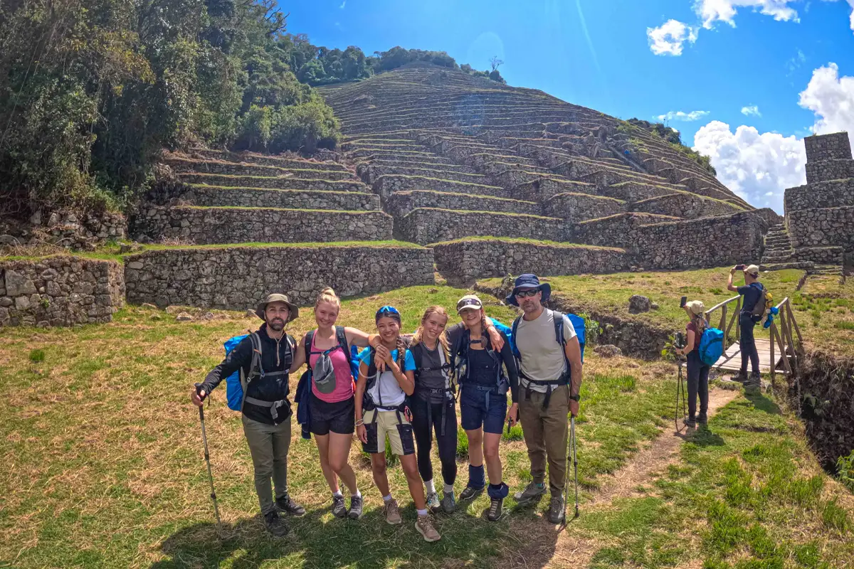 Inca trail vs inca jungle history and archaeologic sites | TreXperience
