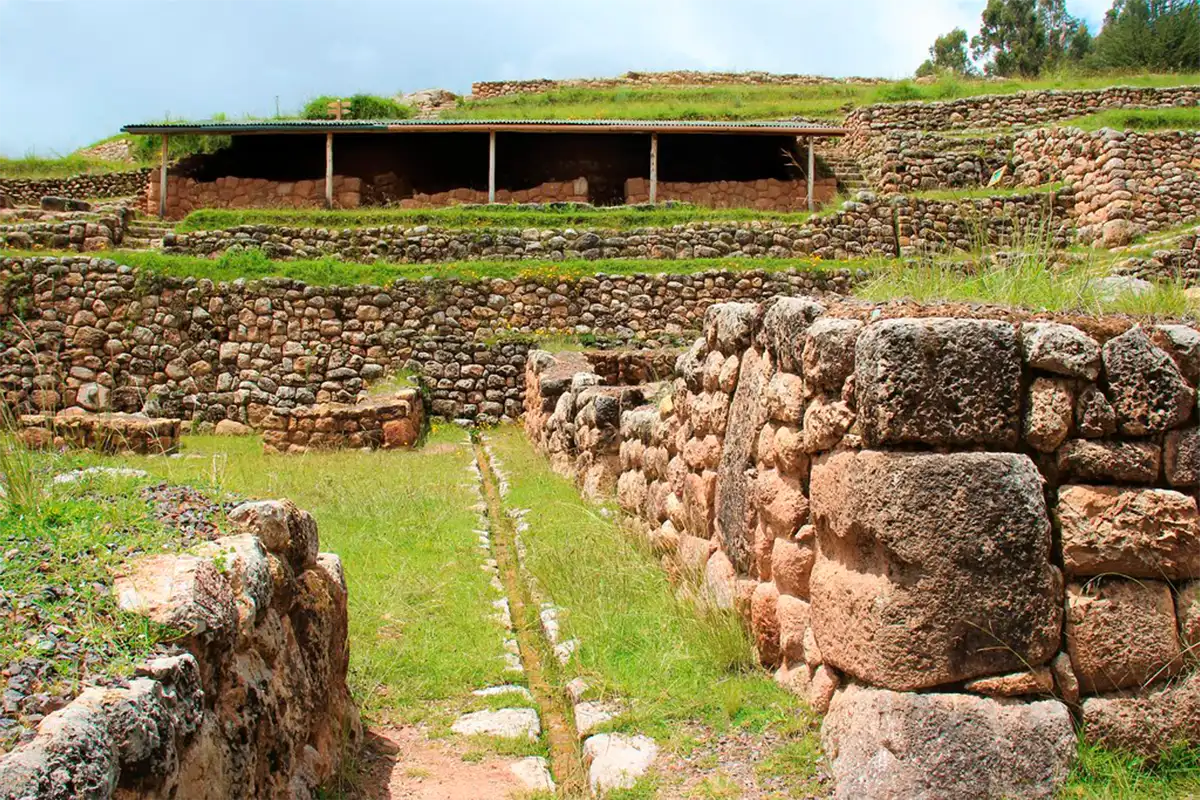 Inca walls at Inkilltambo Inca walls at Inkilltambo
