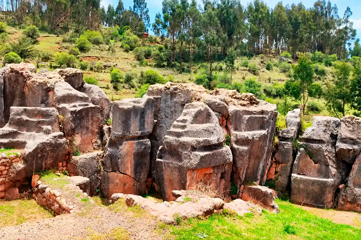 Archaeological Site of Inkilltambo | TreXperience Archaeological Site of Inkilltambo | TreXperience