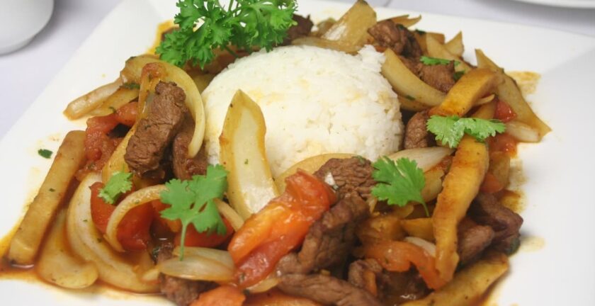 Comida peruana - Lomo Saltado