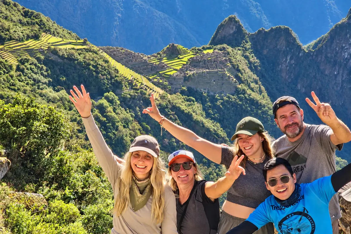 Vista de Machu Picchu desde Intipunku Vista de Machu Picchu desde Intipunku | TreXperience