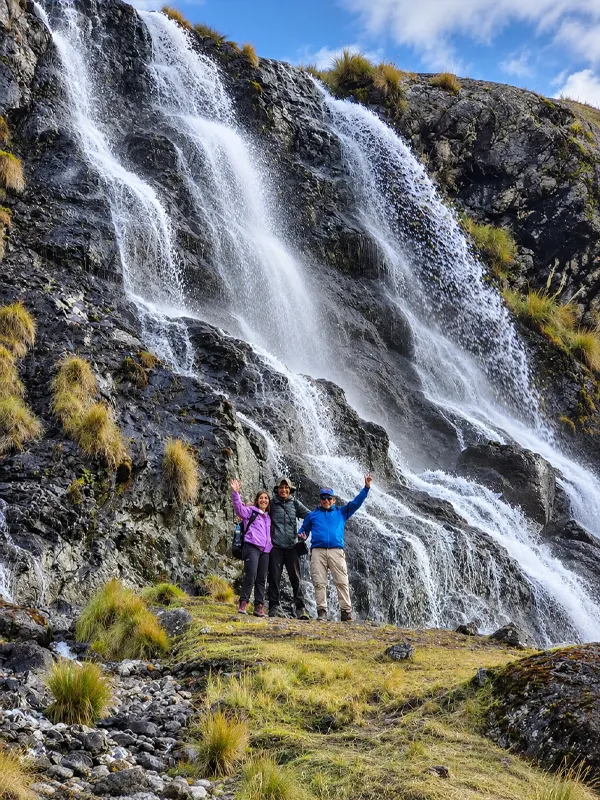Catarata Kiswarani Lares Catarata Kiswarani Lares | TreXperience