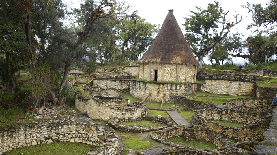 Fortaleza de Kuelap - Mejores Lugares de Perú