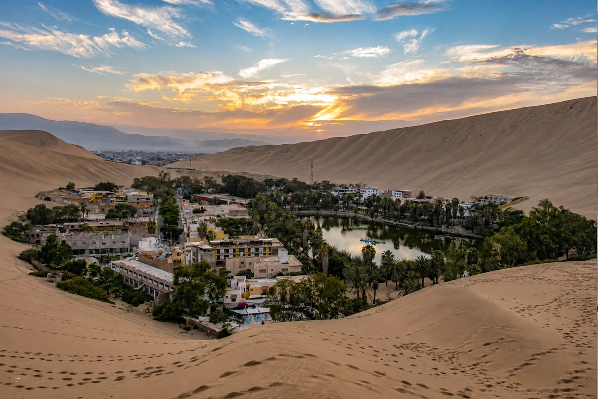 Huacachina sunset view Huacachina worth visiting | TreXperience