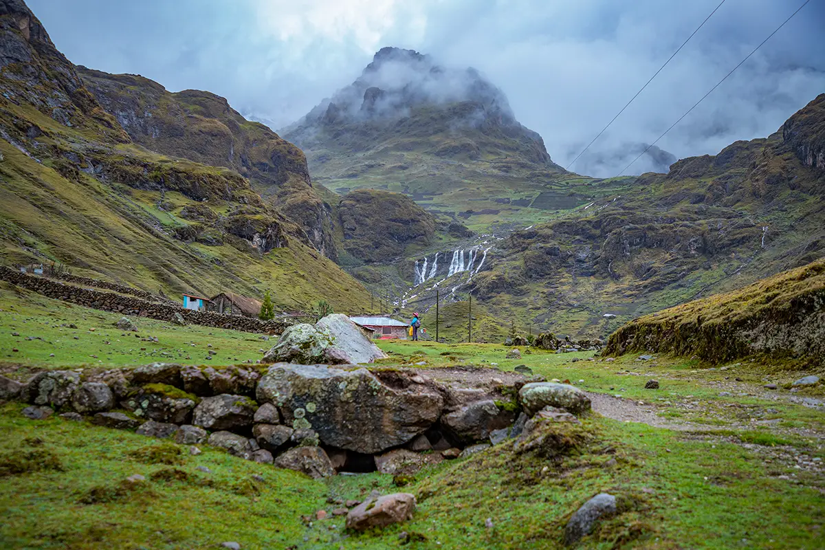 lares trekking snow | TreXperience