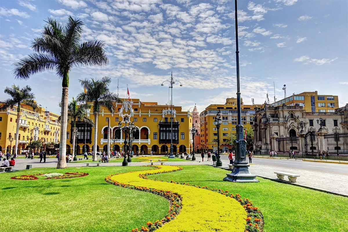 Plaza de Armas de Lima - 18 Lugares turísticos del Perú imprescindibles | TreXperience