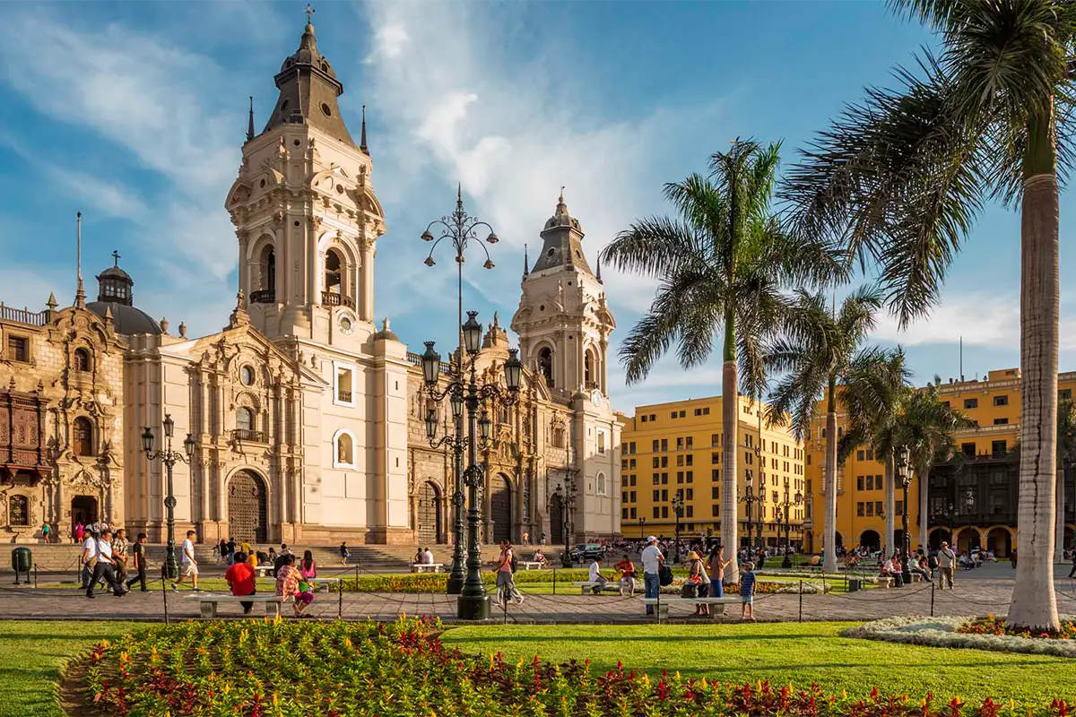 Plaza de Armas in Lima | TreXperience Plaza de Armas in Lima | TreXperience