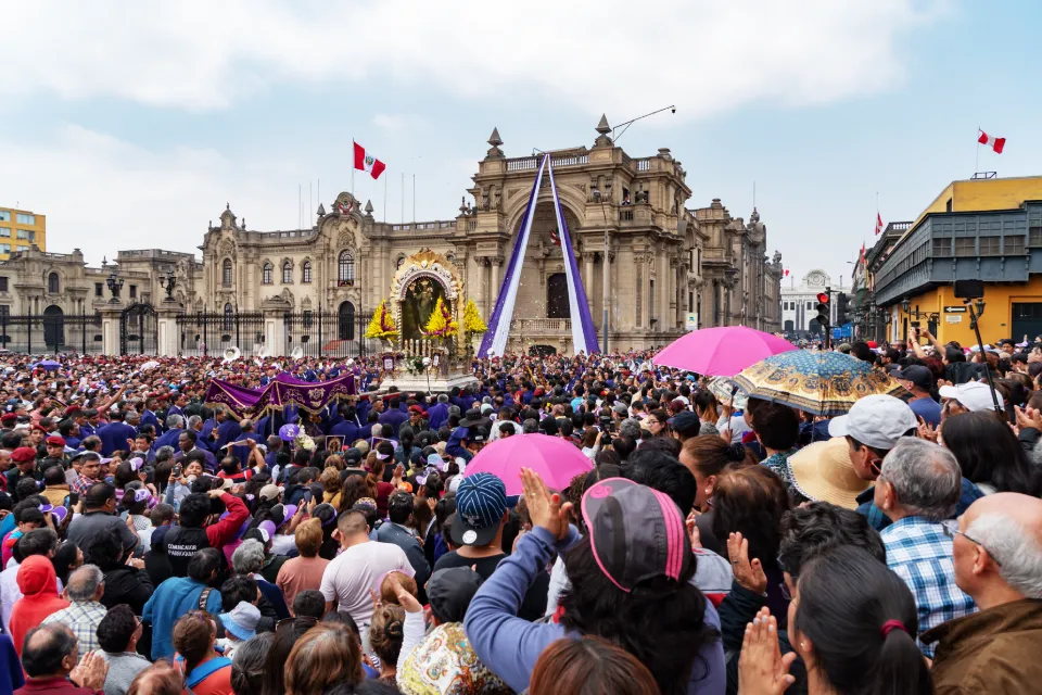 Señor de los Milagros en Perú | TreXperience