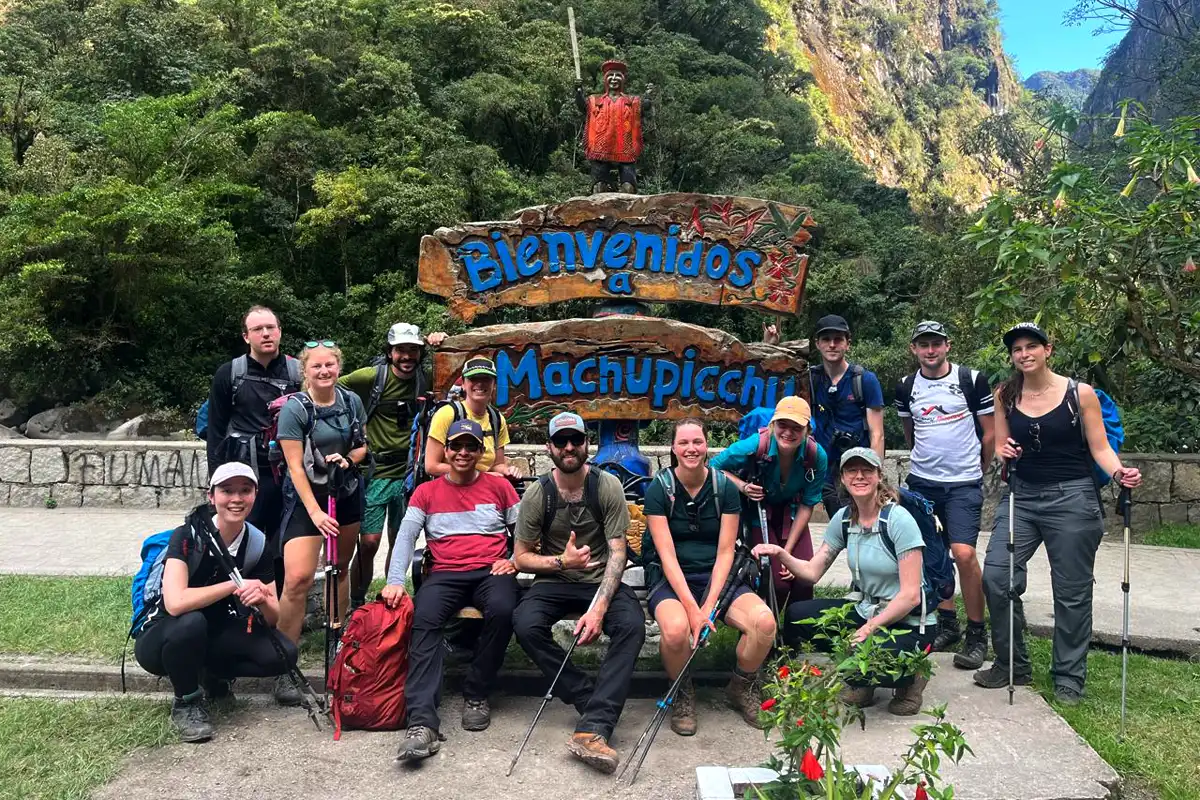 Tourist ant the Machu Picchu altitude at Aguas Calientes