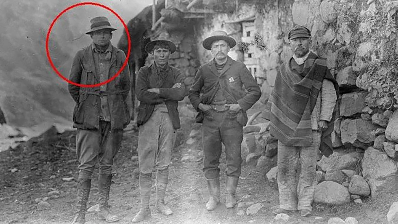 Hiram Bingham en 1911 - Curiosidades sobre Machu Picchu | TreXperience