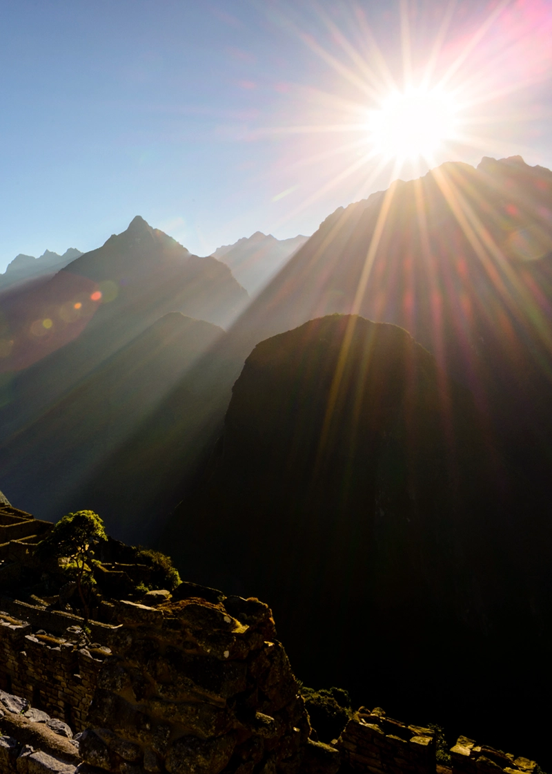 Amanecer en Machu Picchu - Intihuatana de Machu Picchu: ¿Por qué sigue siendo un misterio?