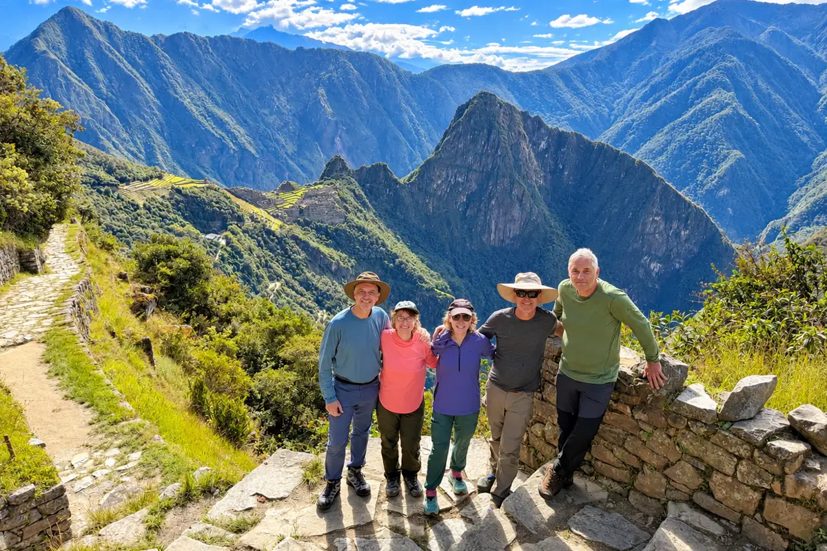 Caminata a Inti Punku y vista de Machu Picchu Caminata a Inti Punku y vista de Machu Picchu | TreXperience