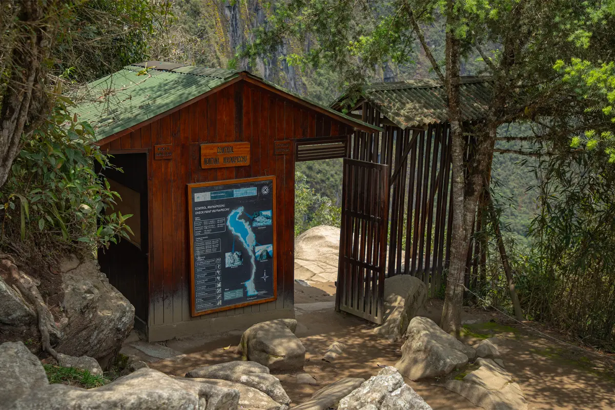 Waynapicchu Mountain Checkpoint Waynapicchu Mountain Checkpoint | TreXperience