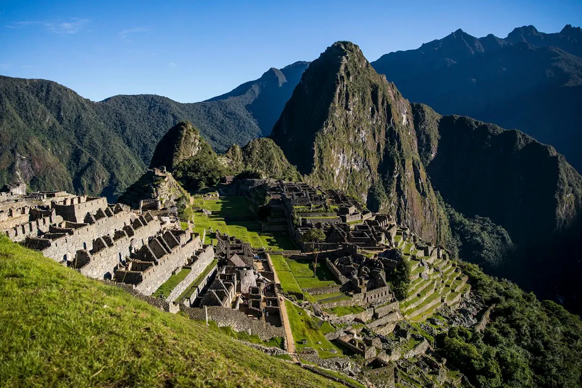 Machu Picchu - 18 Best Peru Landmarks | TreXperience