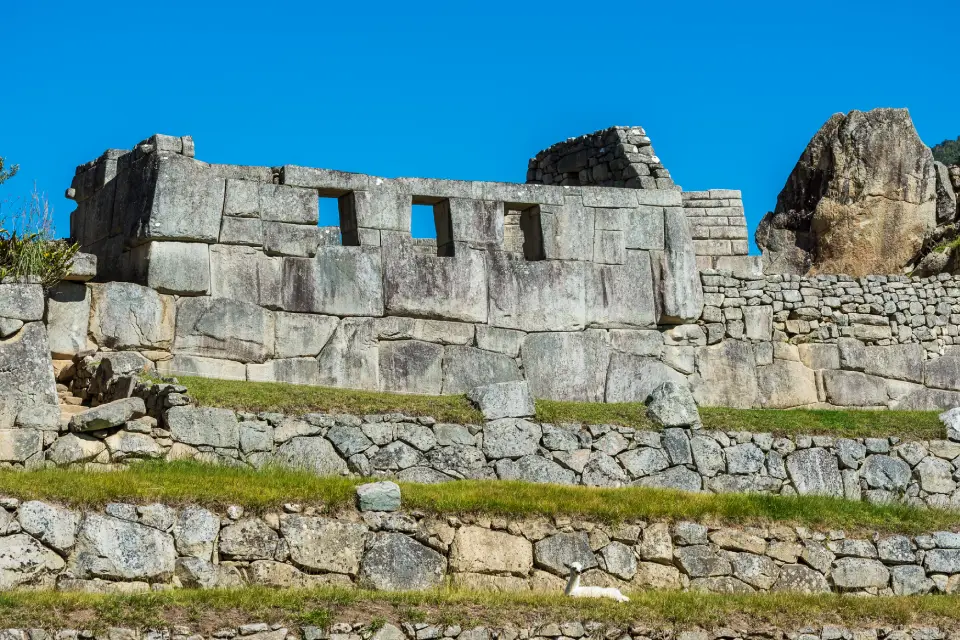 Temple of the three windows | TreXperience