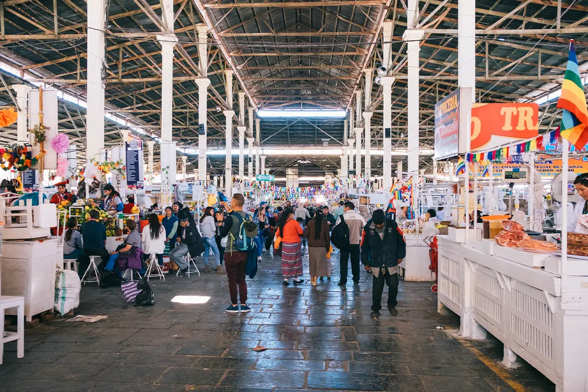 interior mercado san pedro | TreXperience