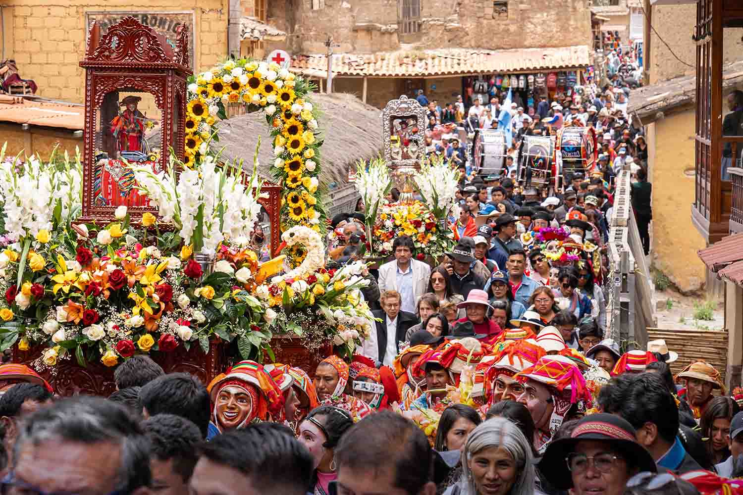 Bajada de Reyes in Ollantaytambo | TreXperience