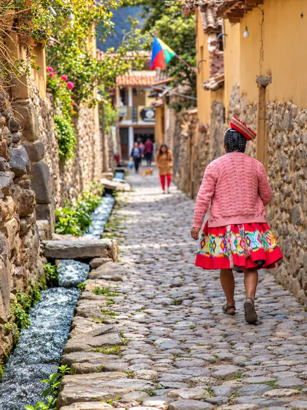Pueblo de Ollantaytambo Pueblo de Ollantaytambo | TreXperience