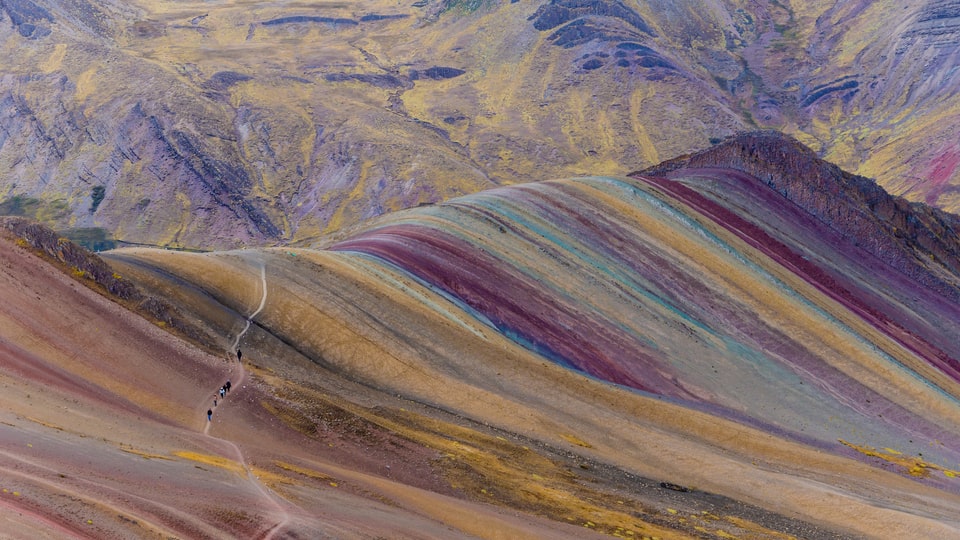 Palcoyo Rainbow Mountain - montaña de 7 colores